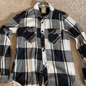Men’s long sleeve button down size S